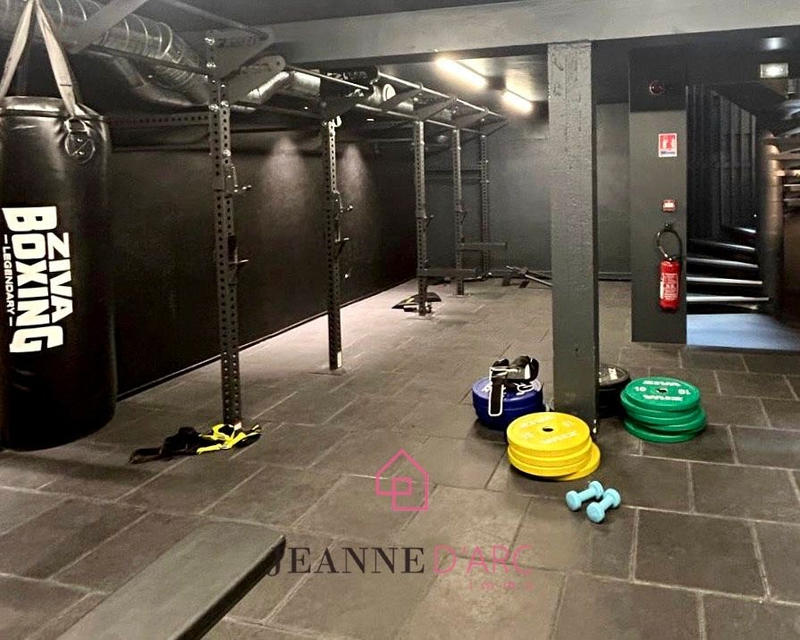 Local commercial - 522 m²