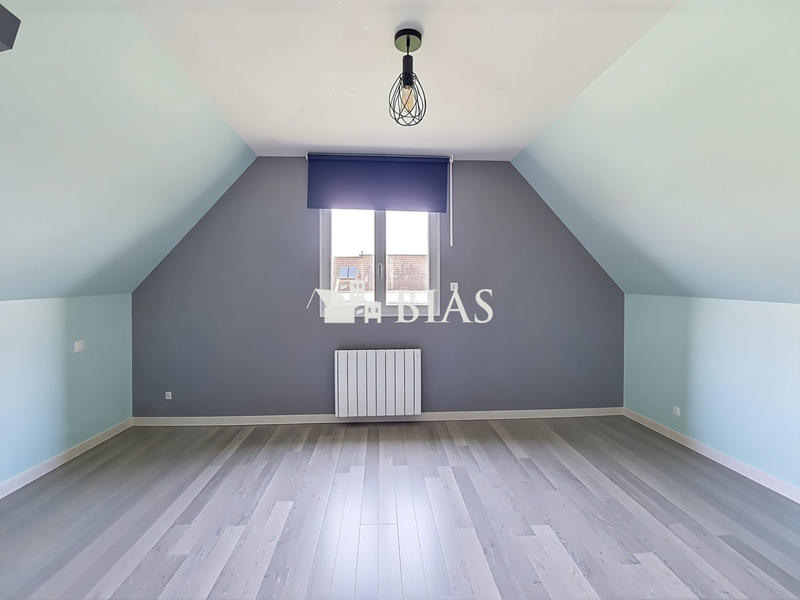 Maison - 105 m² - 5 pièces