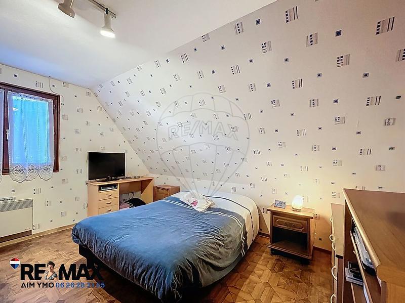 Maison - 106 m² - 5 pièces