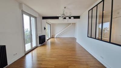 Duplex - 123 m² - 4 pièces