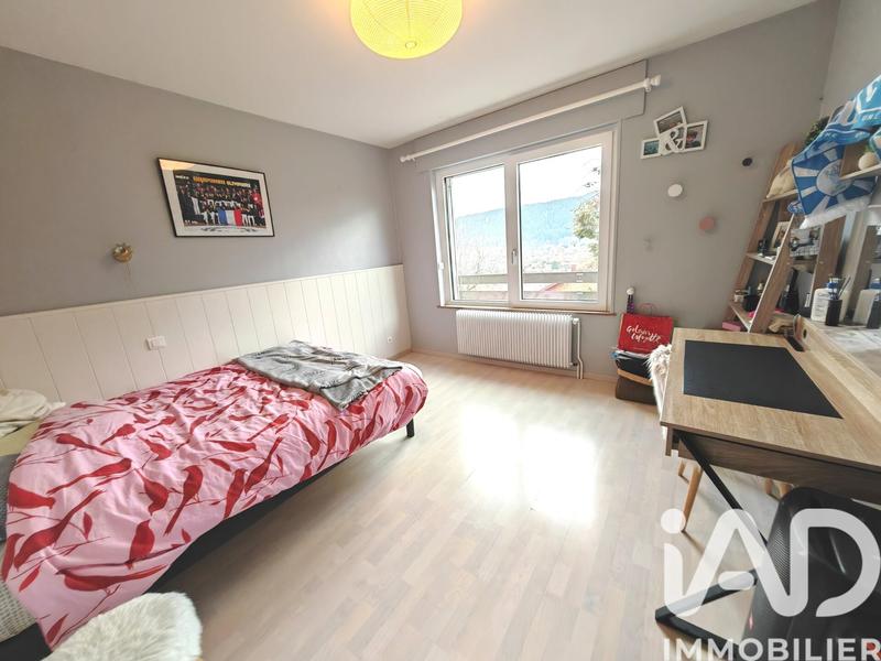 Maison - 318 m² - 8 pièces