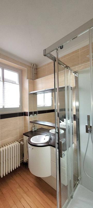 Maison - 160 m² - 8 pièces