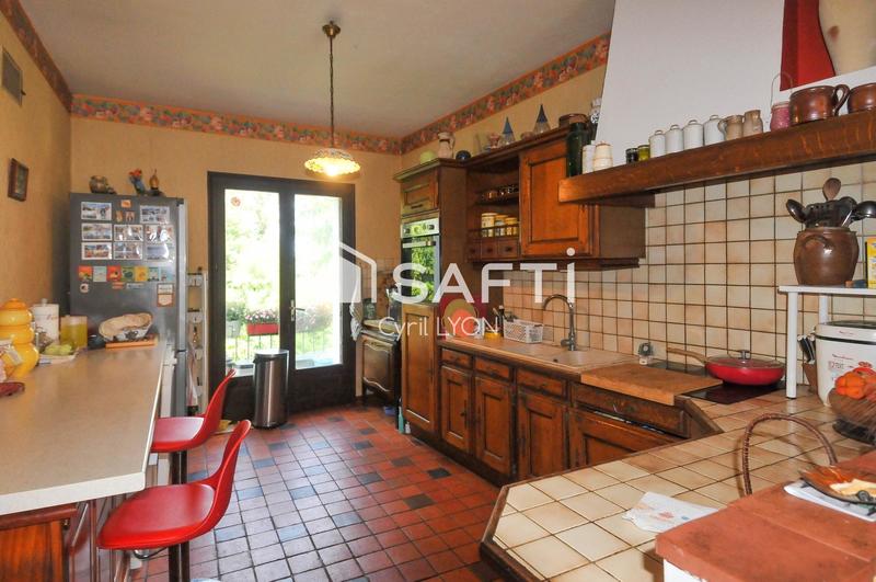 Maison - 144 m² - 5 pièces