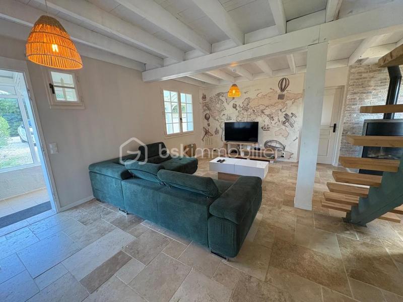 Maison traditionnelle - 117 m² - 5 pièces