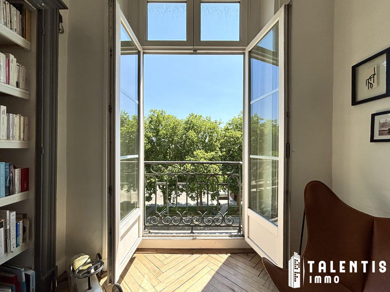 Appartement - 82 m² - 3 pièces