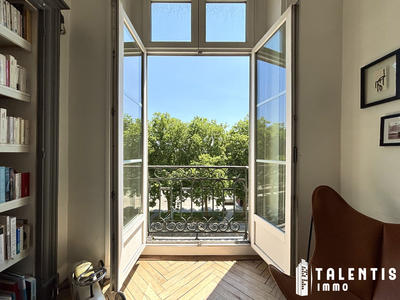 Appartement - 82 m² - 3 pièces