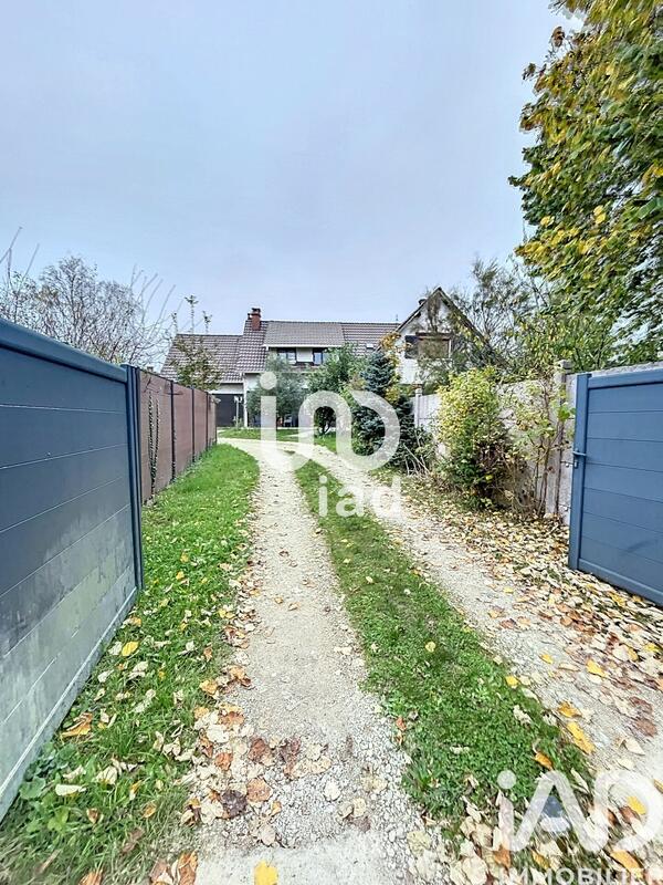 Maison - 175 m² - 7 pièces