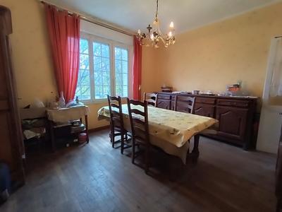 Maison ancienne - 93 m² - 5 pièces