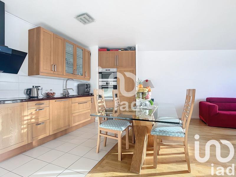 Appartement - 92 m² - 4 pièces