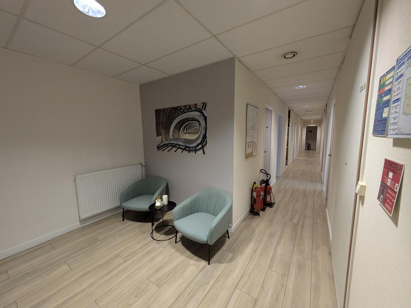 Bureau - 223 m² - 7 pièces