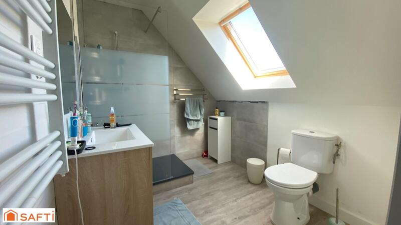 Maison - 88 m² - 5 pièces