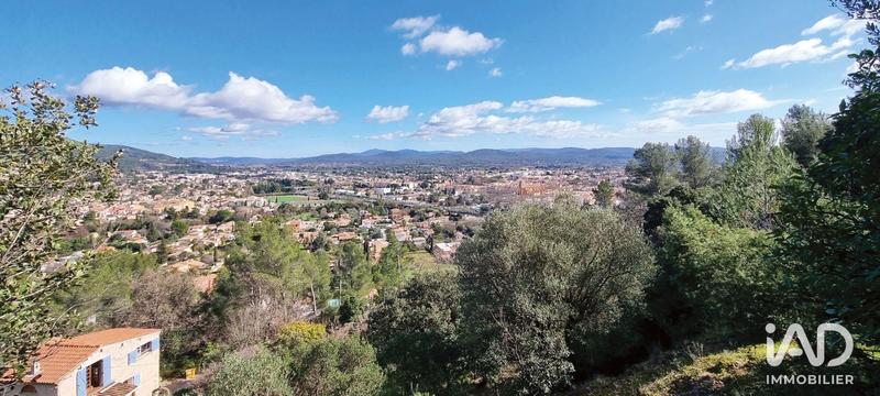 Maison - 180 m² - 4 pièces