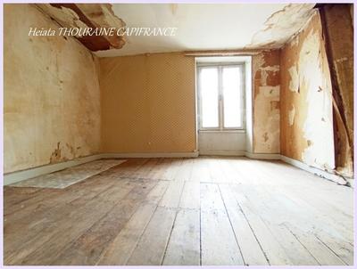 Maison - 88 m² - 5 pièces