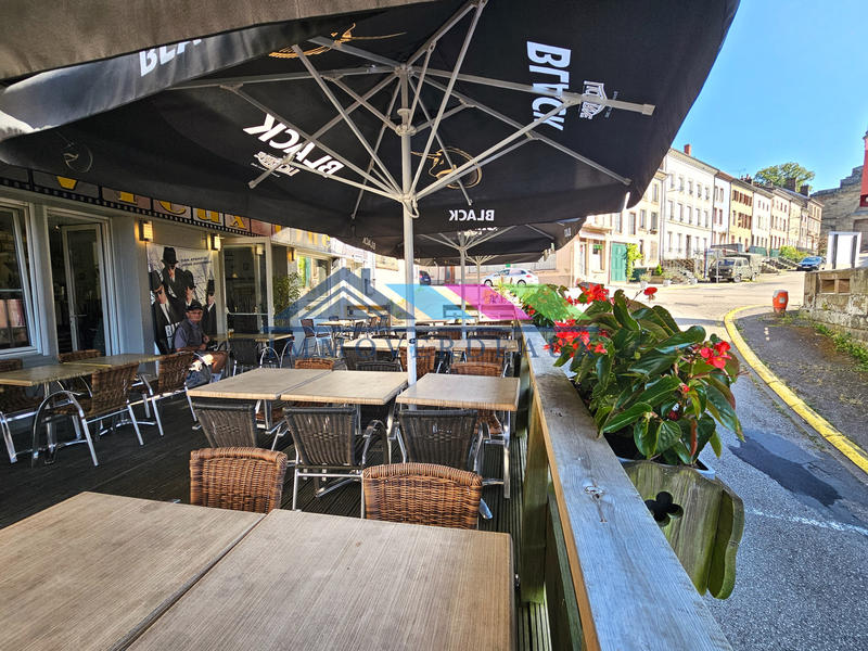 Fonds de commerce - Magasins - 200 m²