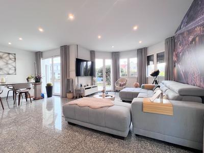 Villa - 194 m² - 7 pièces