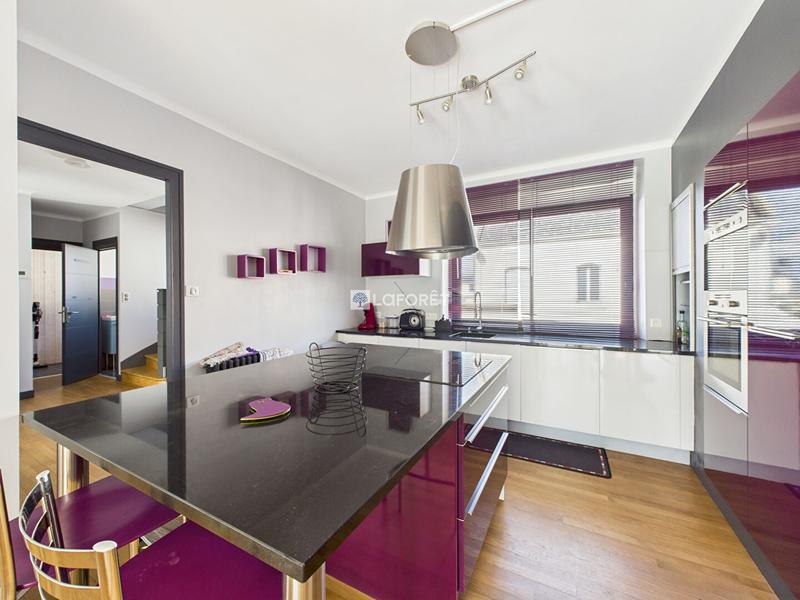 Maison - 224 m² - 6 pièces