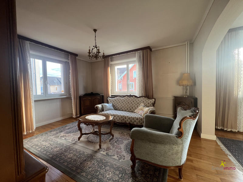 Maison - 147 m² - 6 pièces