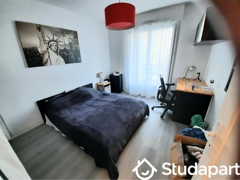 Chambre - 10 m² - 1 pièce