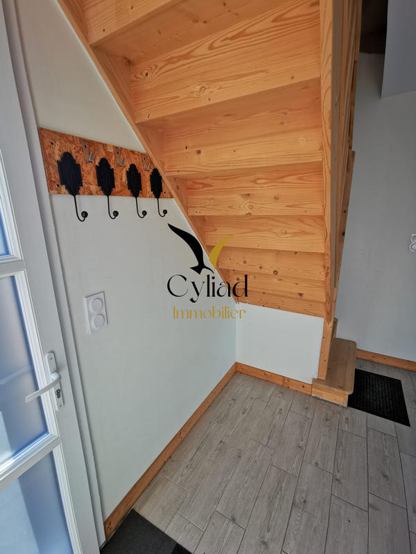 Maison contemporaine - 121 m² - 4 pièces