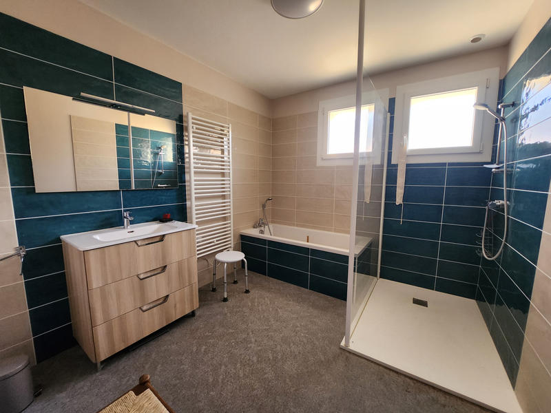 Maison - 108 m² - 4 pièces