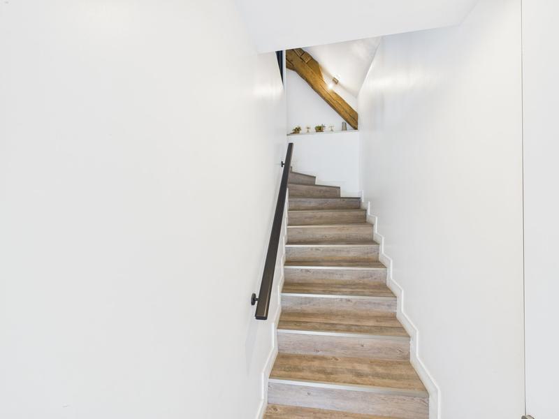 Maison - 600 m² - 7 pièces