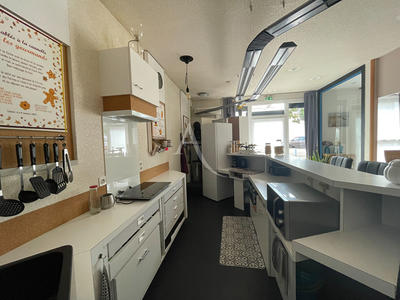 Maison - 95 m² - 5 pièces