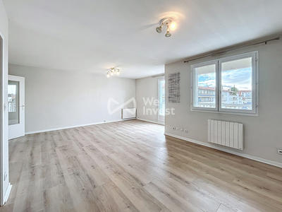 Appartement - 100 m² - 5 pièces