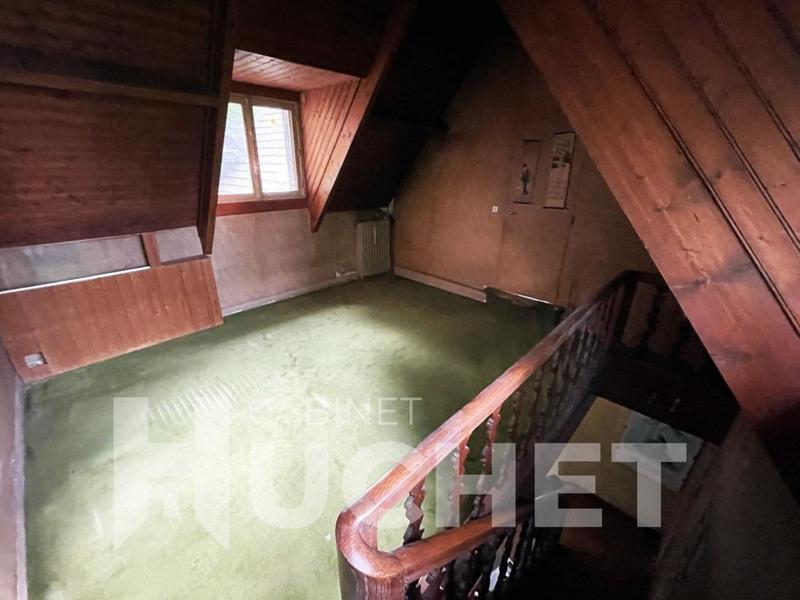 Maison - 190 m² - 10 pièces