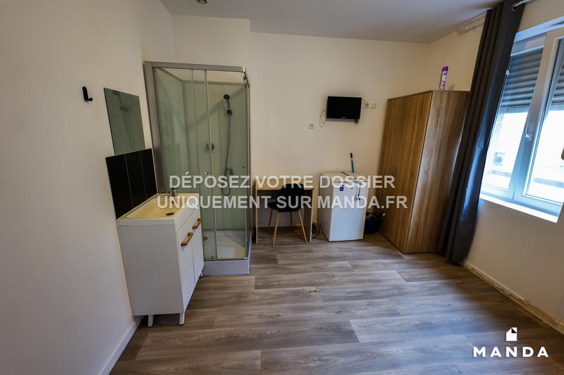 Chambre - 13 m² - 5 pièces