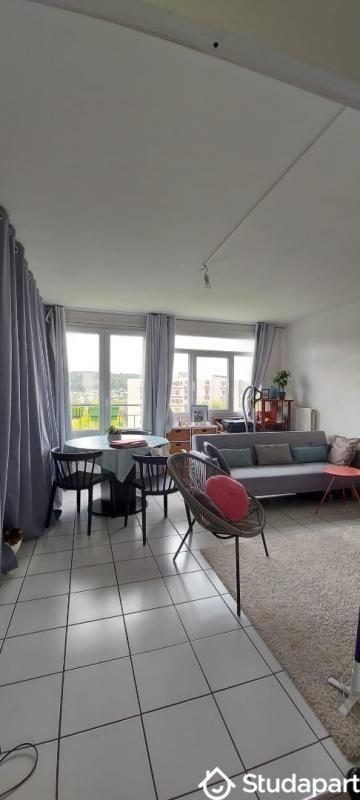 Chambre - 9 m² - 1 pièce