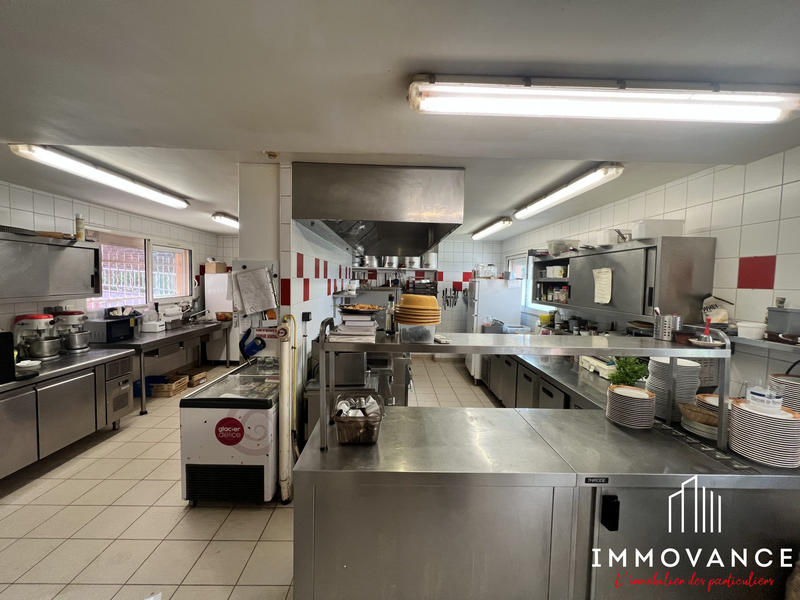 Fonds de commerce - Hôtellerie / Restauration - 560 m²