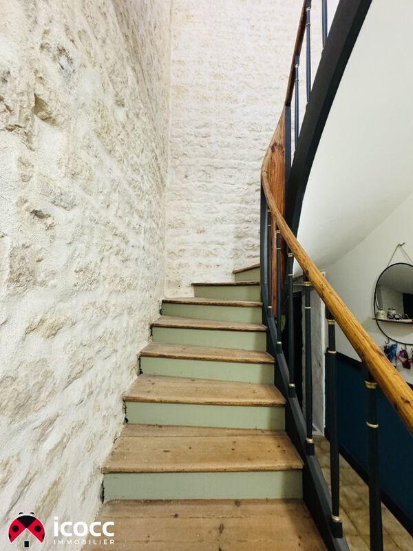 Maison - 149 m² - 8 pièces