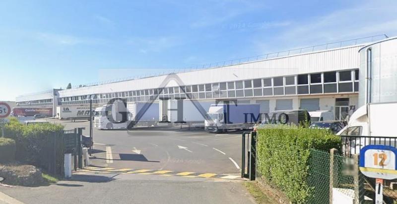 Entrepôt - 1 352 m²