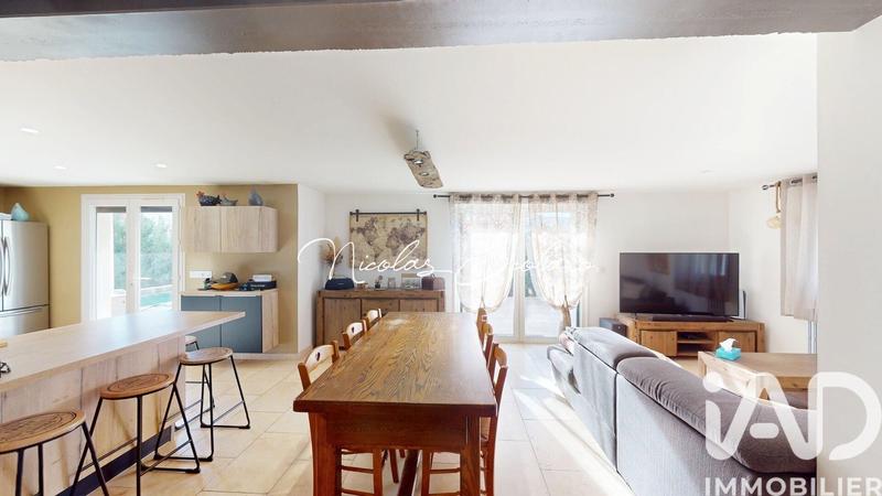 Maison - 145 m² - 6 pièces