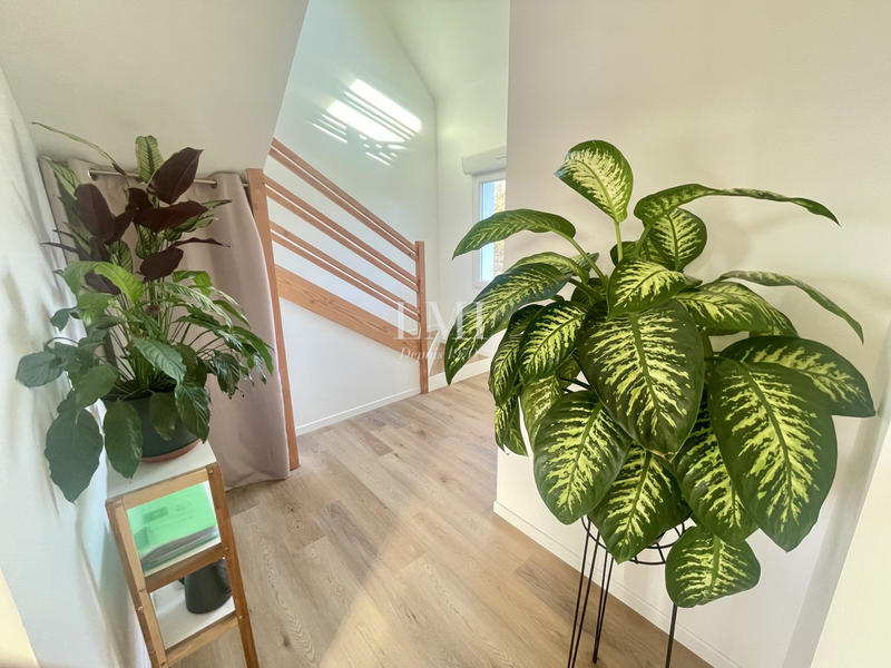 Maison - 110 m² - 6 pièces