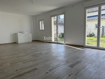 Maison contemporaine - 91 m² - 5 pièces