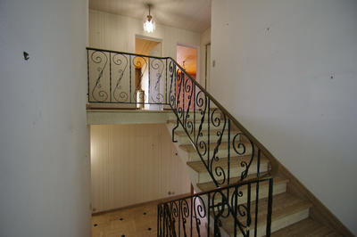 Maison - 287 m² - 10 pièces