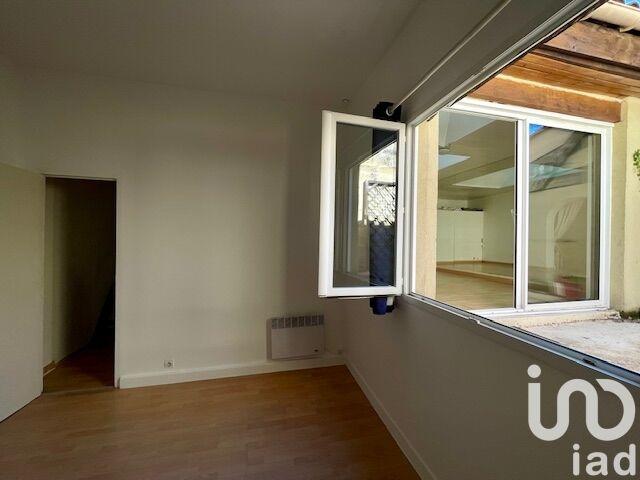 Maison de ville - 70 m² - 3 pièces