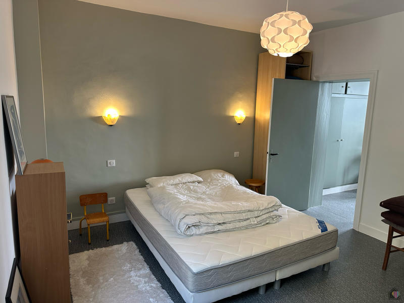 Appartement - 95 m² - 4 pièces