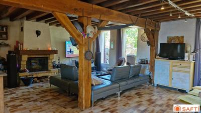 Maison - 200 m² - 7 pièces