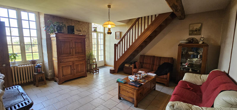 Maison - 170 m² - 7 pièces