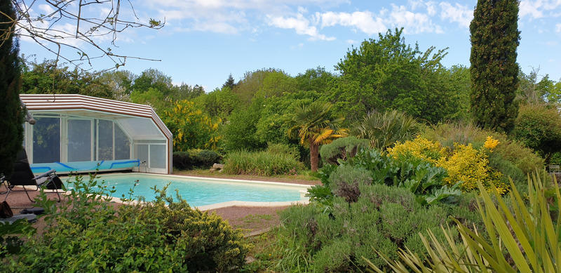 Maison - 450 m² - 13 pièces