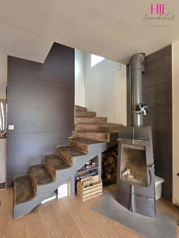 Maison traditionnelle - 110 m² - 7 pièces