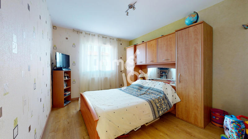 Maison - 171 m² - 7 pièces