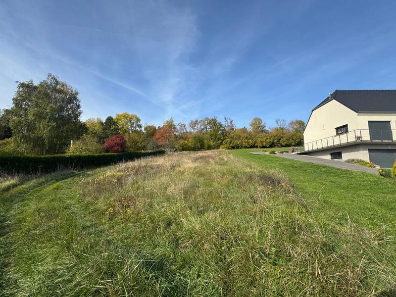 Terrain constructible - 2 680 m²