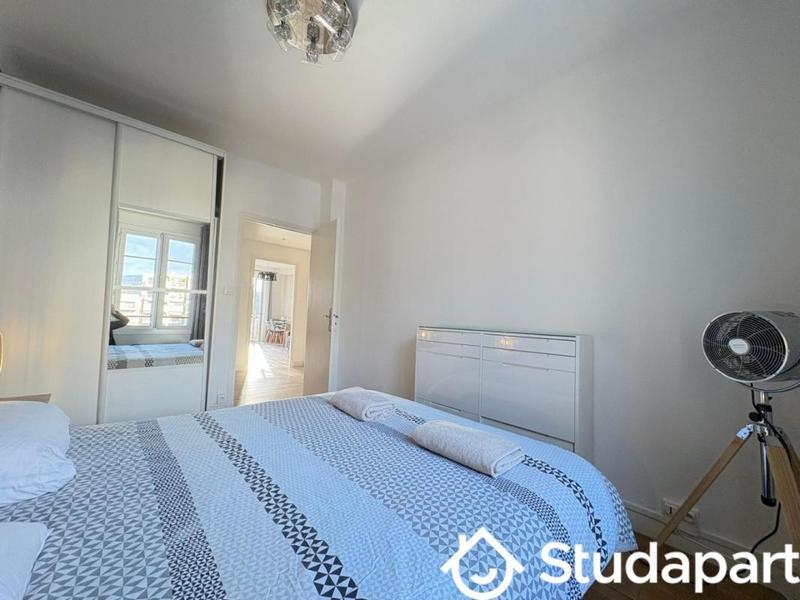 Chambre - 12 m² - 1 pièce