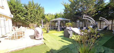 Maison - 163 m² - 8 pièces