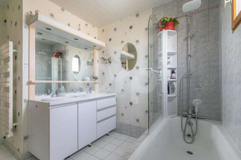 Maison - 129 m² - 5 pièces