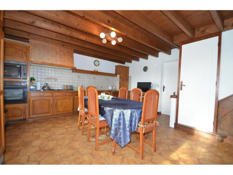 Corps de ferme - 141 m² - 4 pièces