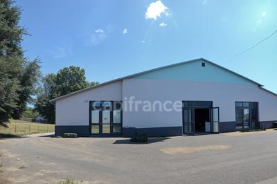 Propriété - 1 100 m² - 16 pièces